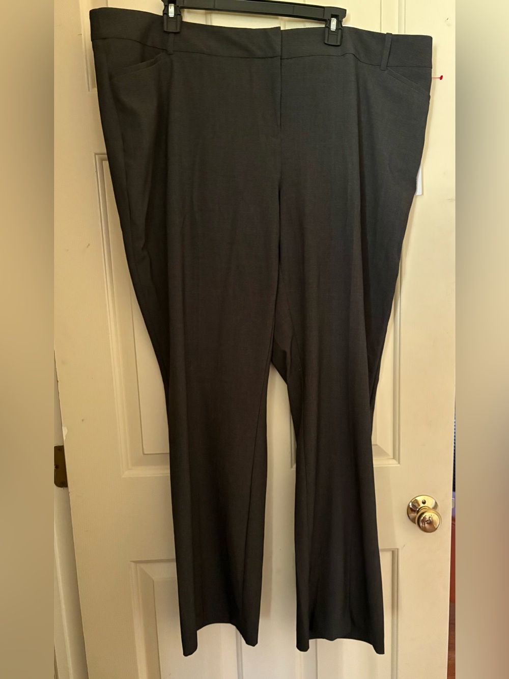 NWT Liz Claiborne Size 20W Mid- Rise Trouser in Charcoal Gray